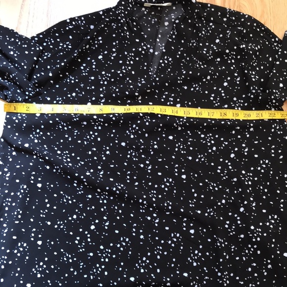 Terra &Sky SZ 0X/ 14W black multi long sleeve blouse. - Picture 8 of 9